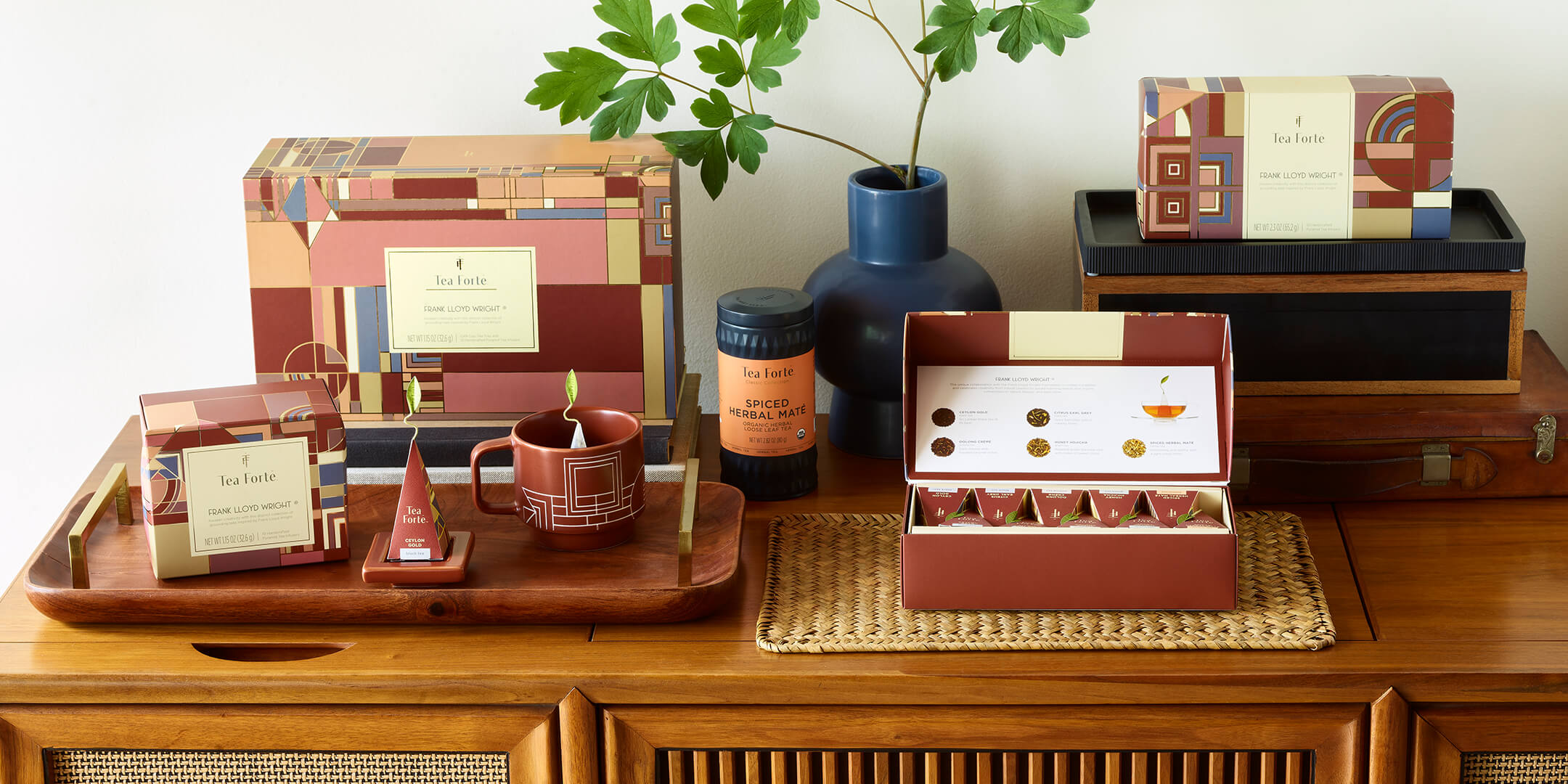 Frank Lloyd Wright Tea Collection