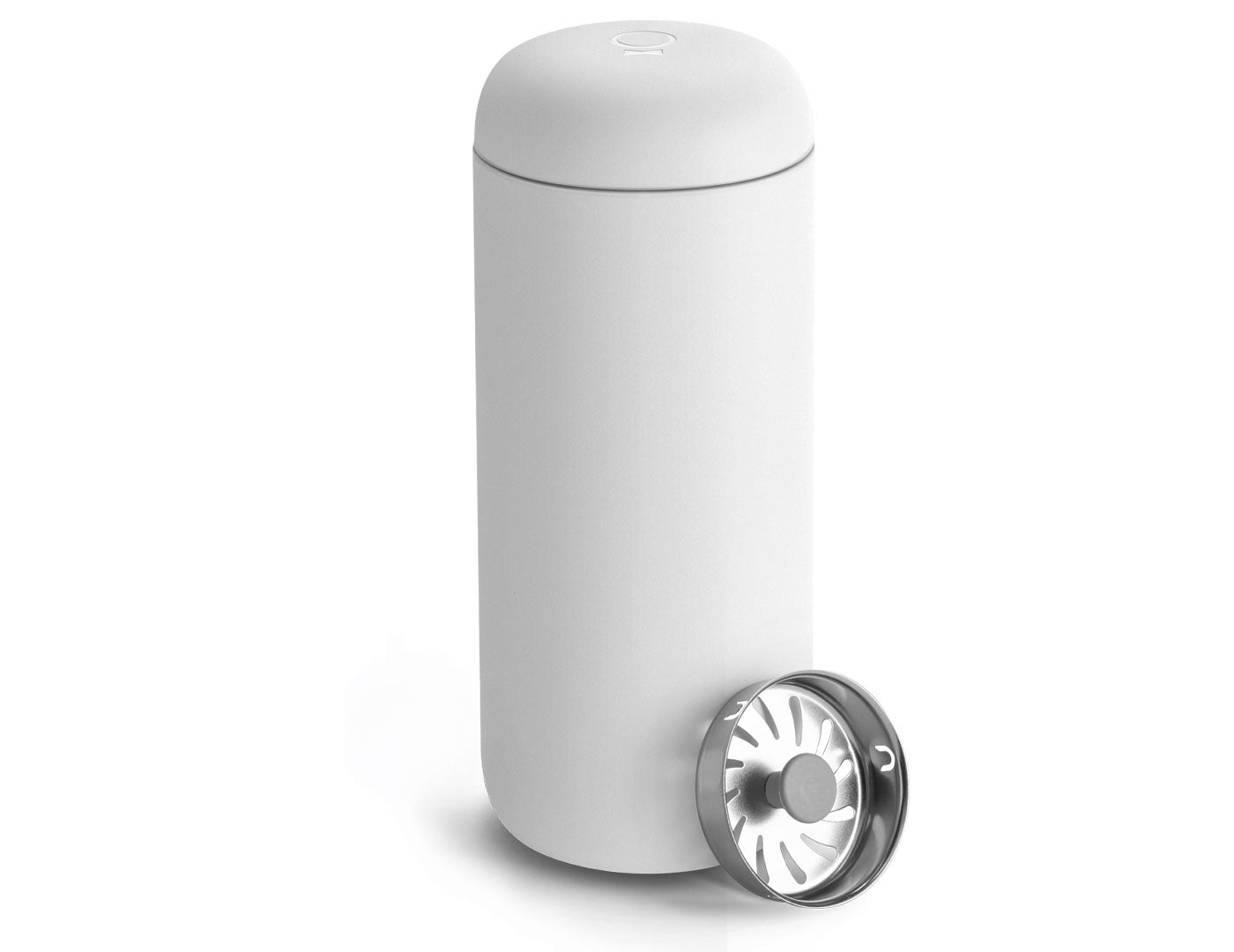 Carter Infuser Set 16oz Matte White, with lid on and splash guard to the side